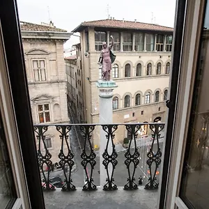 Bed & Breakfast Tornabuoni View, Firenze