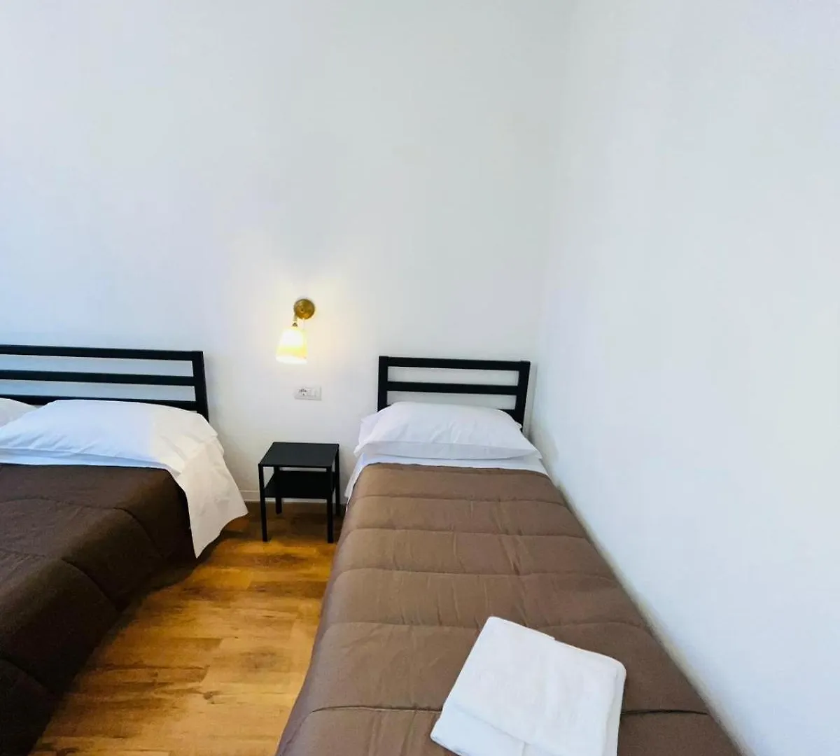 Oriani Bnb Bed & Breakfast Florence 0*,