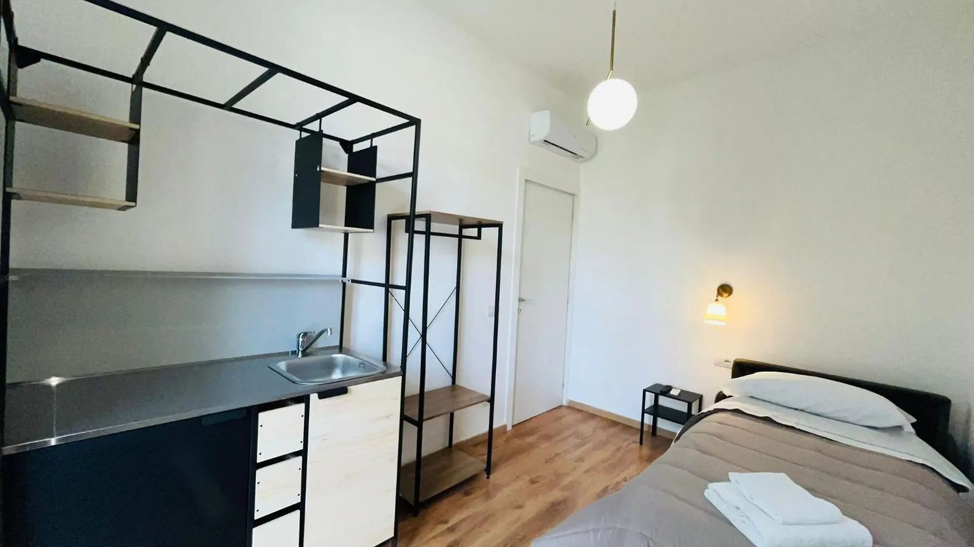 Oriani Bnb Bed & Breakfast Florence