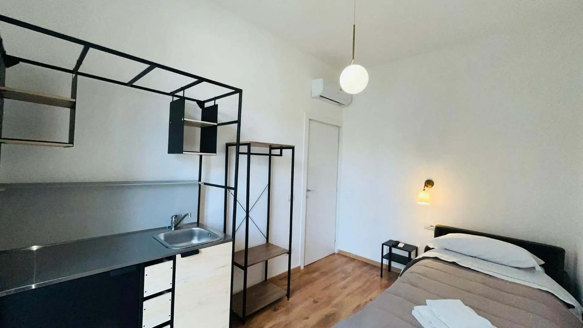 Oriani Bnb Bed & Breakfast Florence